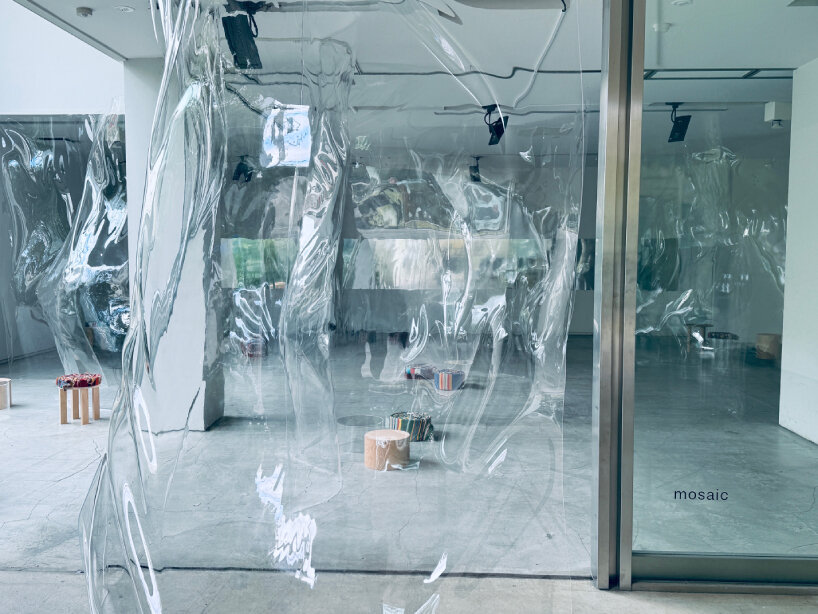 invisible awtbar acrylic glass