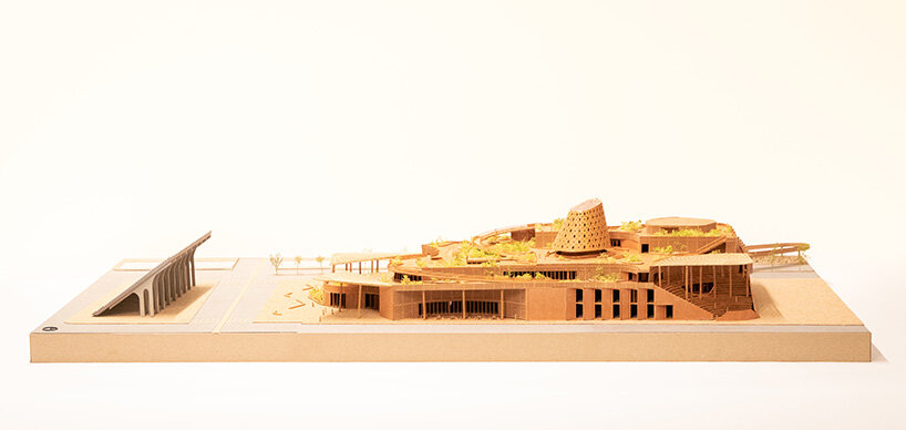 model of the Biblioteca dos Saberes @ Nik Bürk for Kéré Architecture