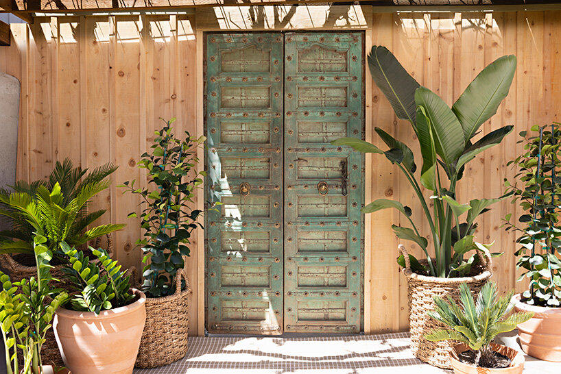 Farmhouse © Karyn Millet