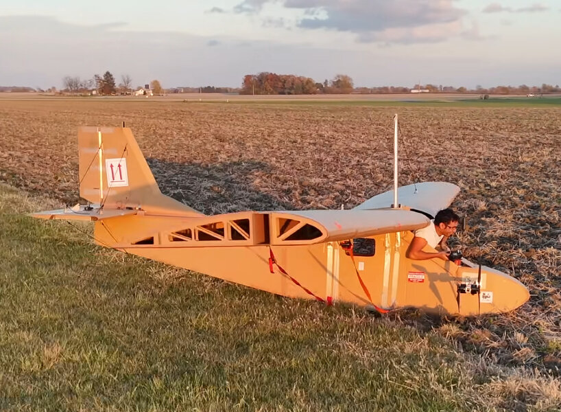 the personal air vehicle lands safely after a few seconds in the air