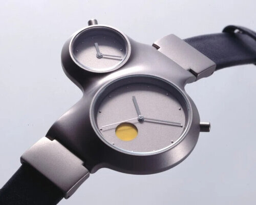 the story of the double-faced watch ‘chaos’ with colored window that tells if it’s day or night