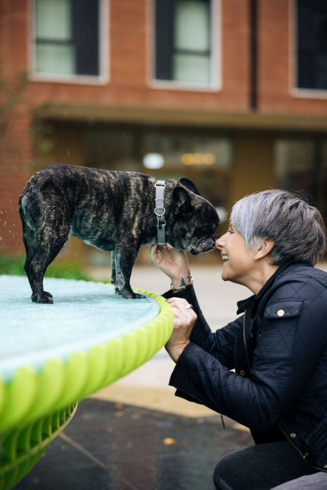 Julie and Buster with The Fountain | image by Cesare De Giglio