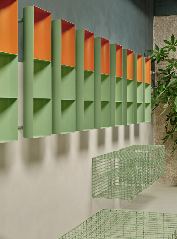 the Judd-inspired metal niches