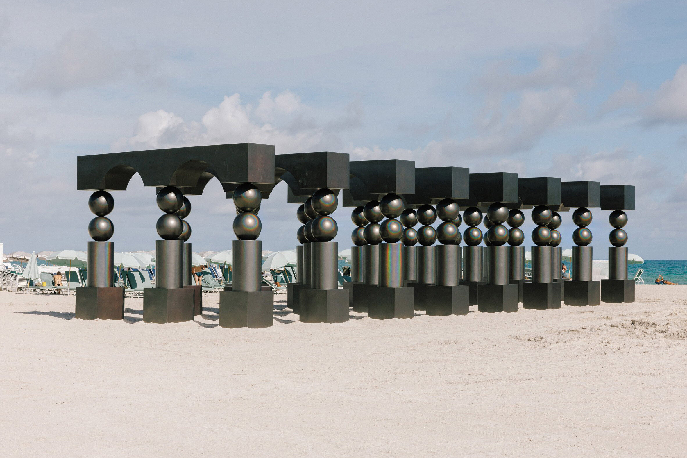 pilar zeta observer miami