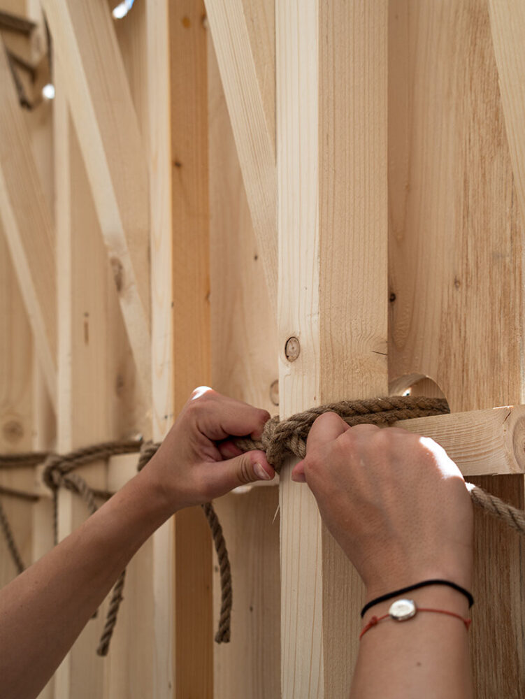 the ribs are cut from boards and assembled in a sandwich structure,