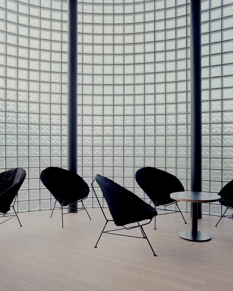 minimal display elements allow the garments to take visual priority