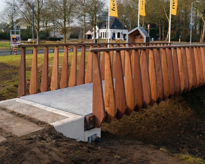 bridge made of recycled concrete can capture and store carbon dioxide over time
