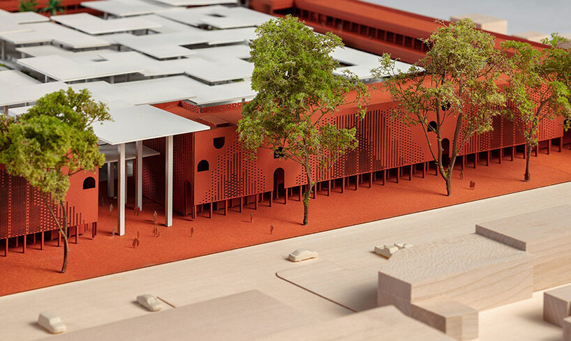 image by Cécile Septet