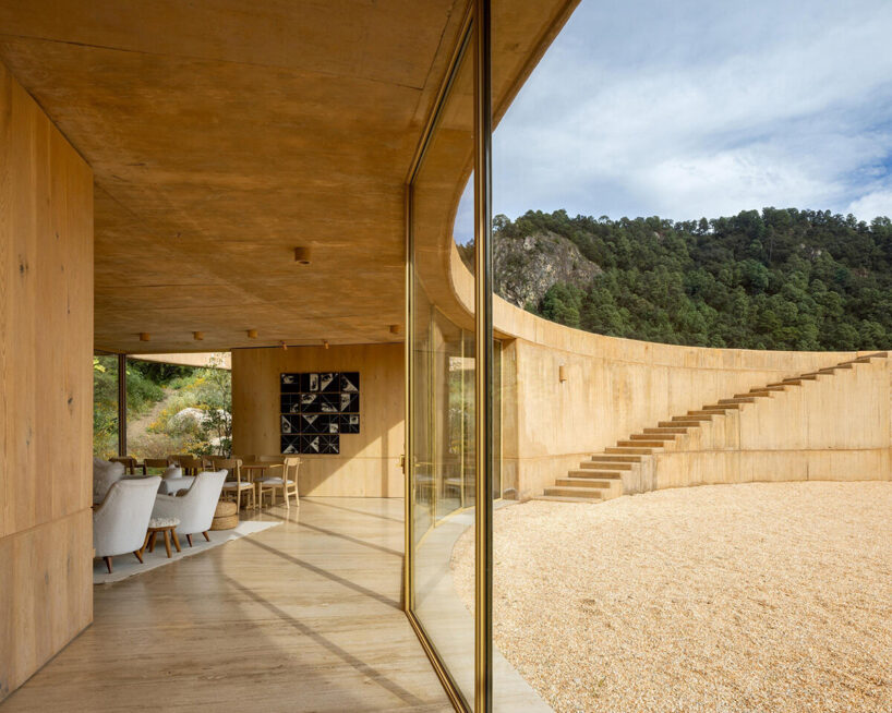 image © Rafael Gamo