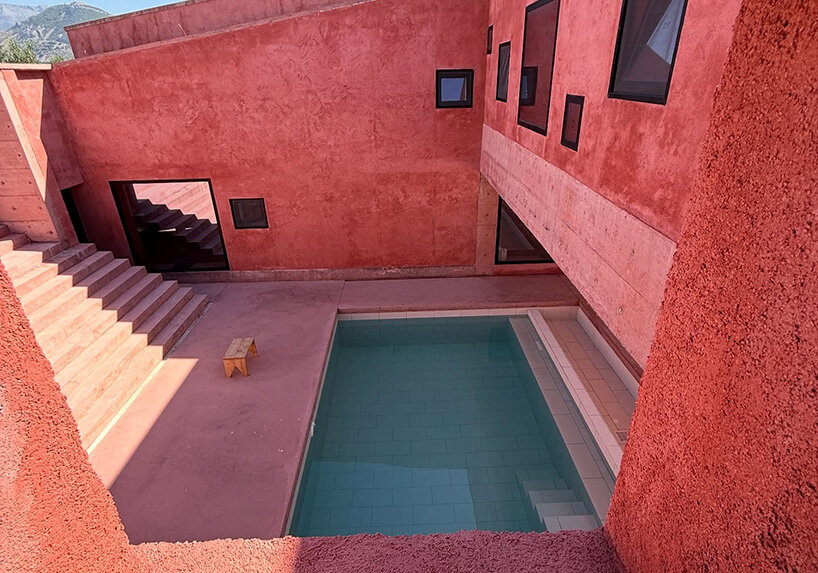 the central void is conceived as an inhabitable room rather than an exterior leftover