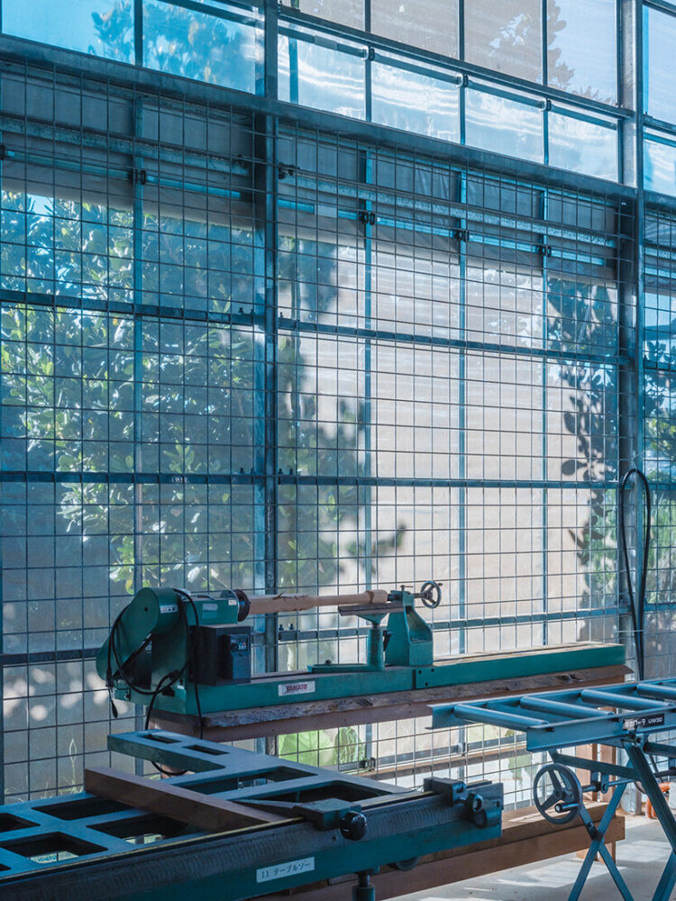 the insect-netting layer filters sunlight while maintaining constant cross-ventilation