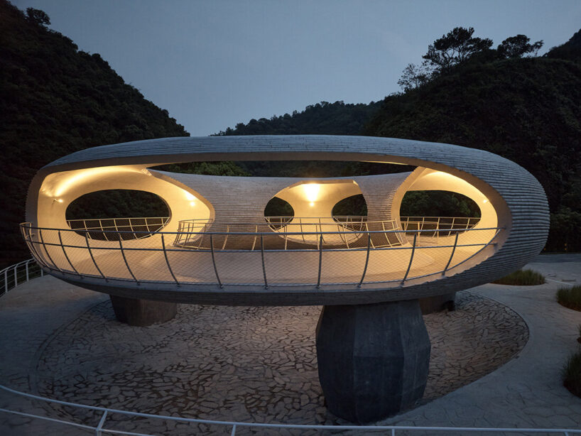 image by Qingyan Zhu