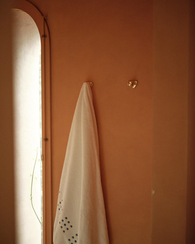 BD Barcelona, Antoni Gaudí, collection | image courtesy BD Barcelona