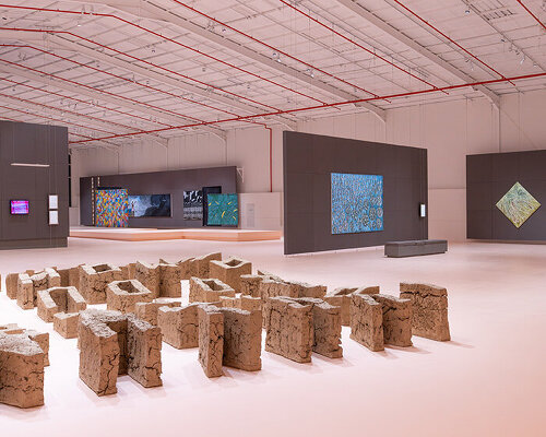 formafantasma shapes curved planes into a continuous passage at diriyah biennale 2026