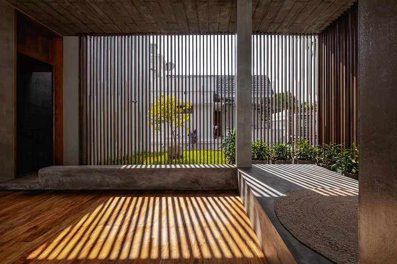 zero studio curtain house