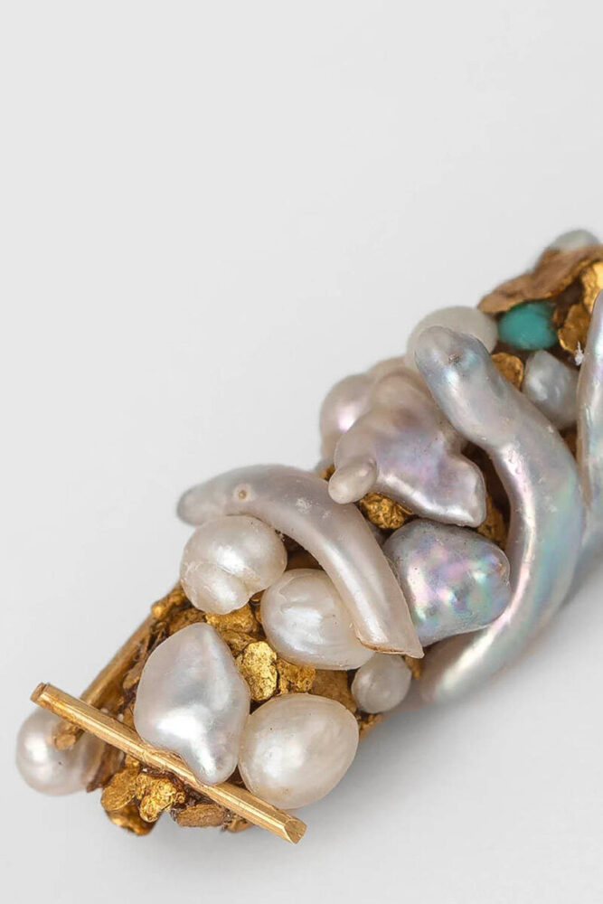 Hubert Duprat, Tube de trichoptere, 1980-2021 courtesy of the artist and Galerie Art Concept | image by Nicolas Brasseur