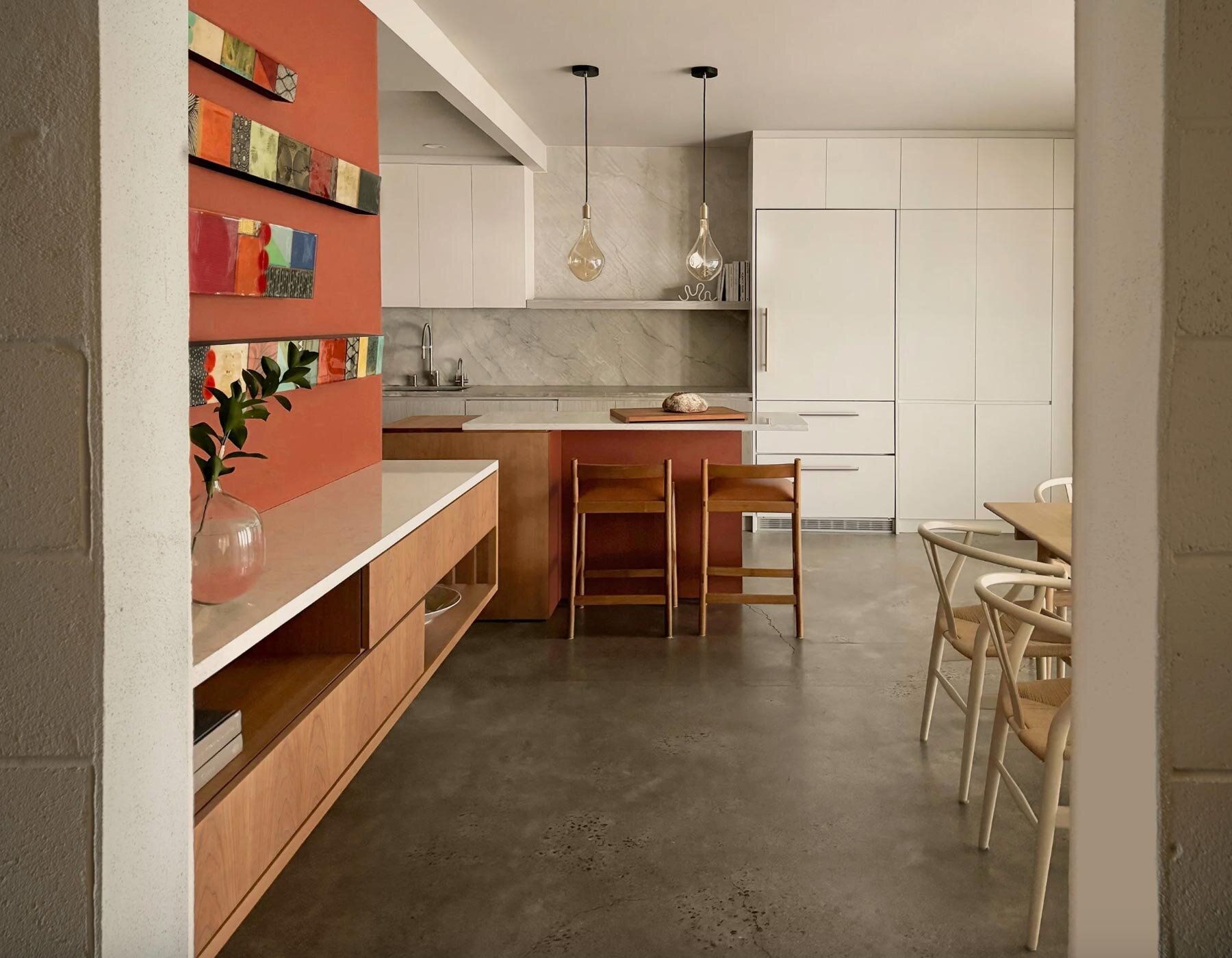 crown-heights-new-york-jack-solomon-merged-apartment-interlocking-millwork-volumes-designboom-3