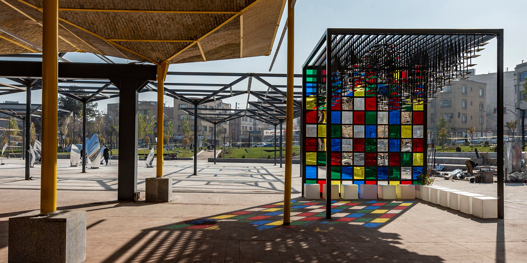 mirror-pavilion-ehsani-sharafeh-associates-traditional-iranian-architecture-contemporary-computational-design-designboom-1800-3
