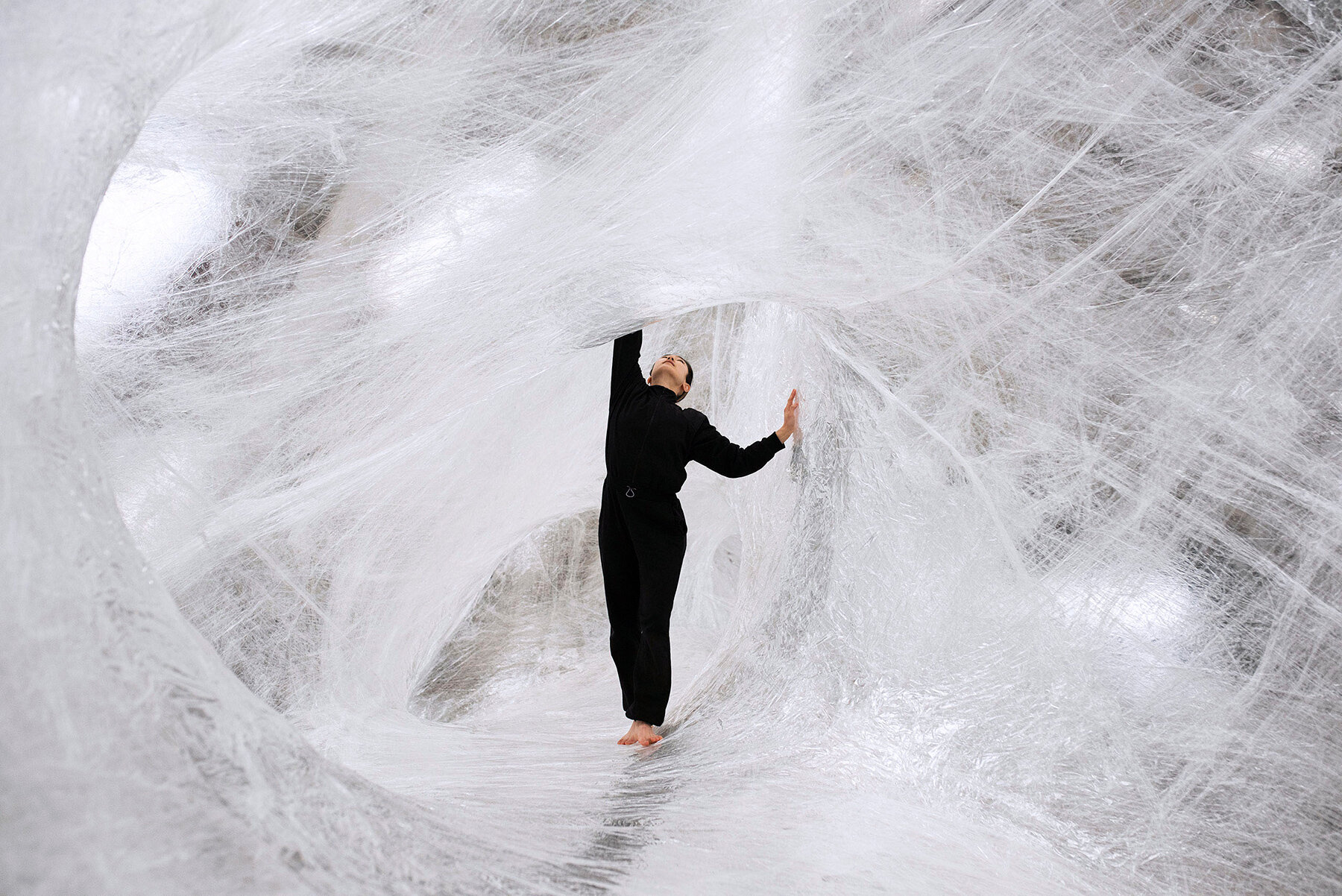 numen-for-use-dreams-motion-designboom-06a