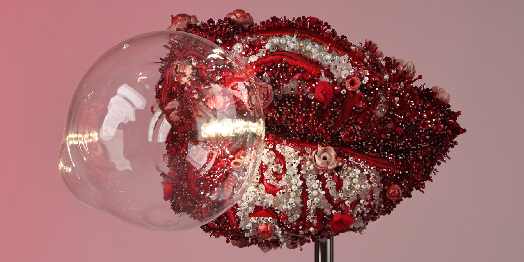 vessels-intangible-richard-yasmine-lighting-collection-object-installation-scenography-designboom-1800-2