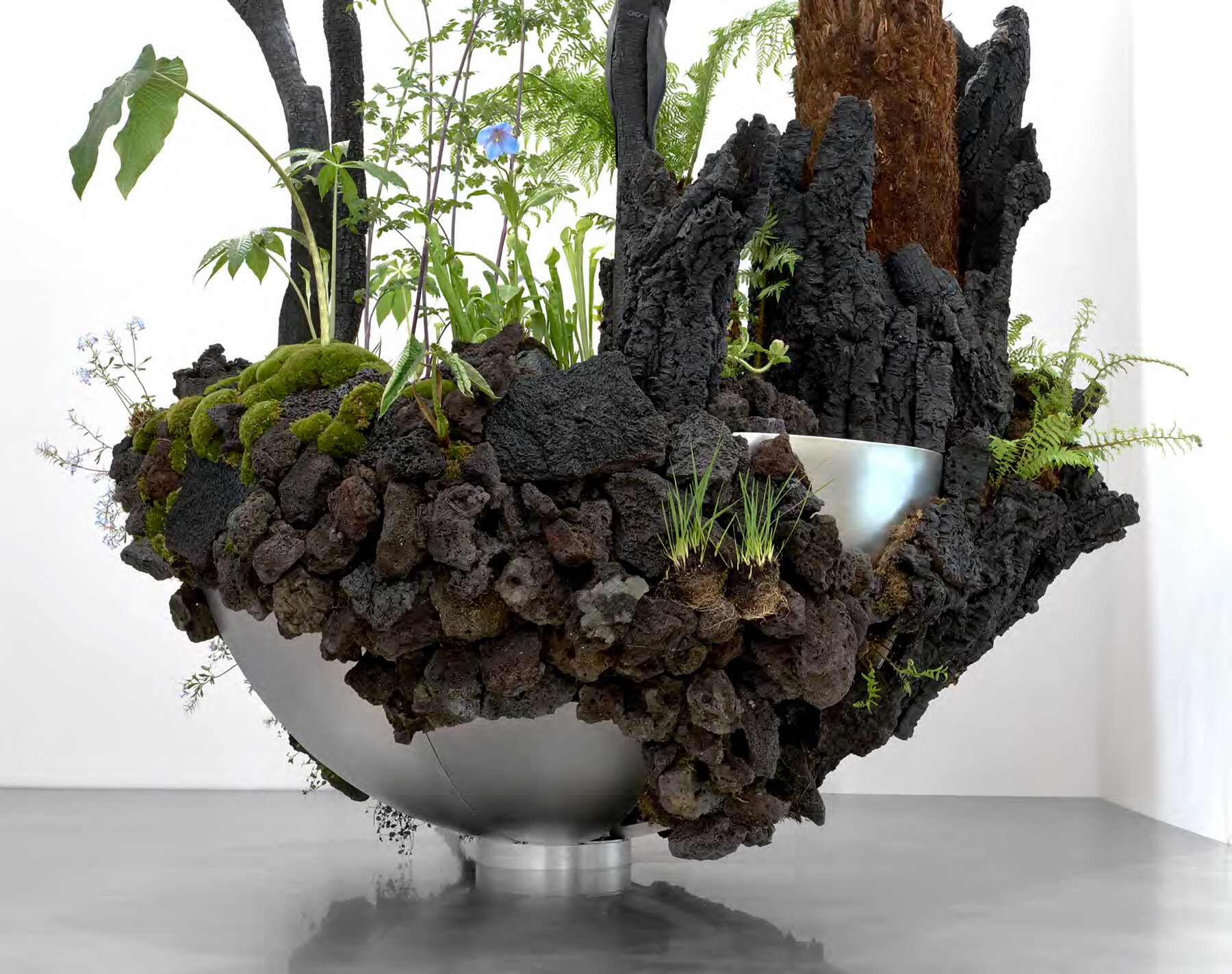 OF-A-garden-slow-dream-chelsea-flower-show-designboom-06a