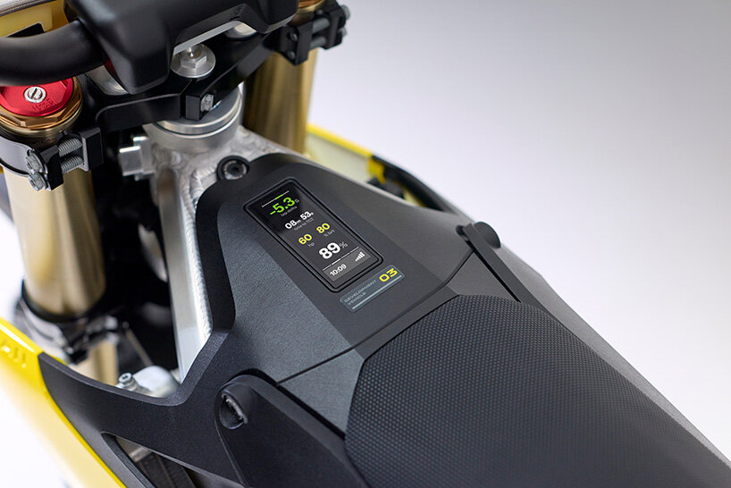 integrated display shows riding data and battery status through minimalist interface