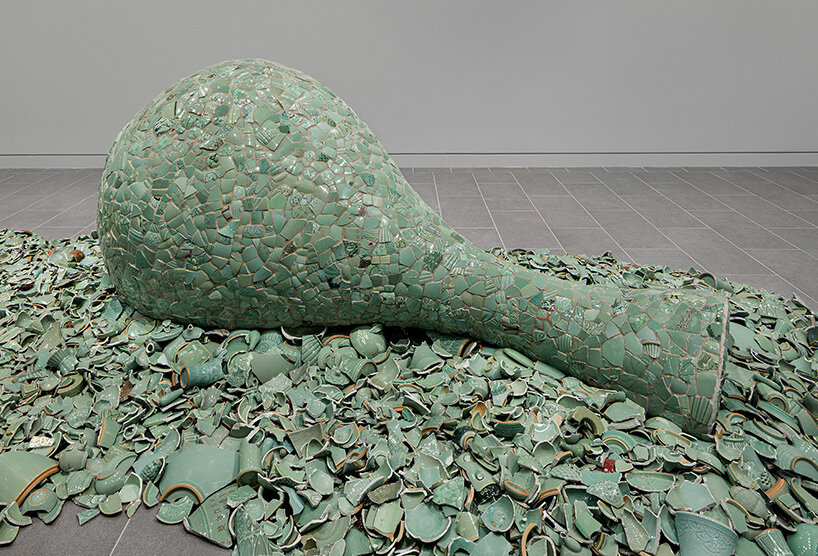 jean shin turns fractured korean ceramics into symbols of resilience - 2
