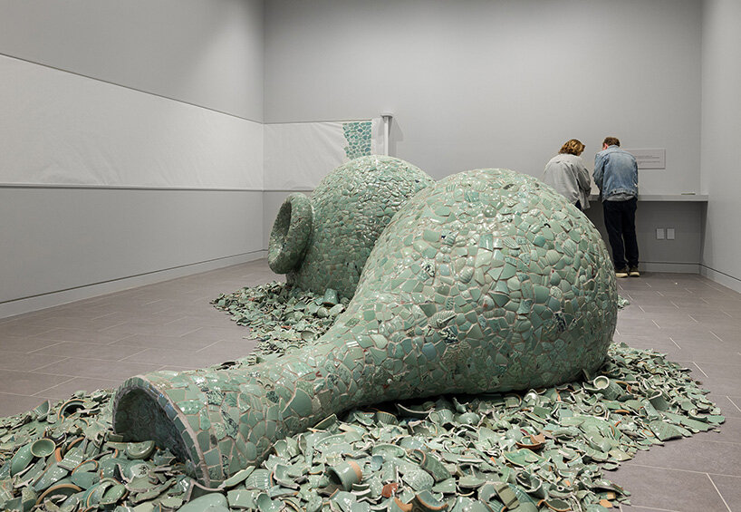 jean shin turns fractured korean ceramics into symbols of resilience - 8