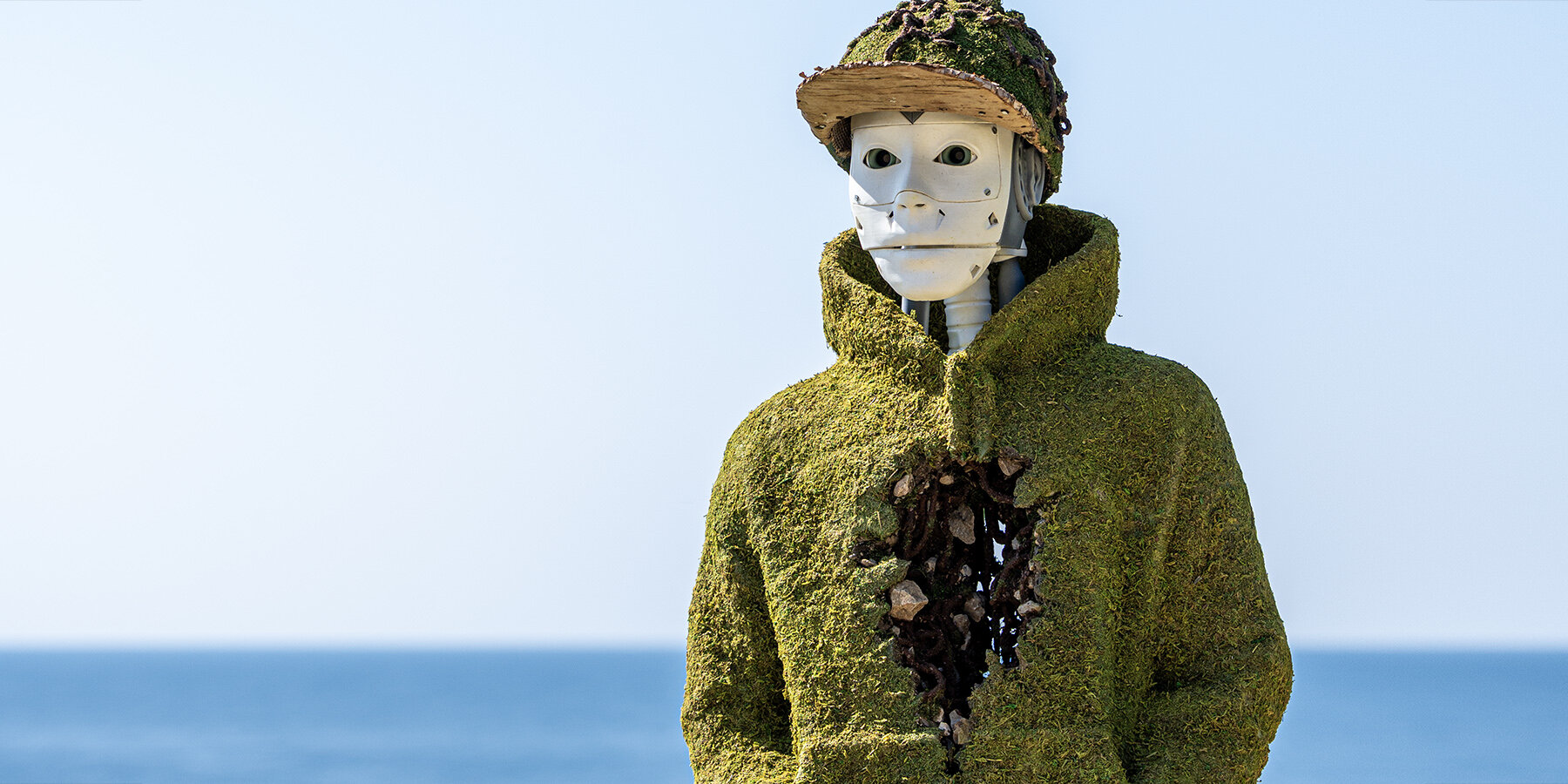 monsieur-plant-nature-2-0-ai-robot-designboom-1800-2