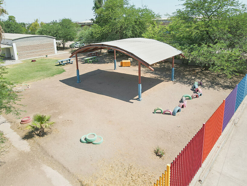 an underutilized pergola at Jardín Centenario in Mexicali served as the starting point for the intervention