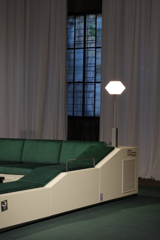 Transit Encounters avoids its predecessors’ hazards by bringing the seating above ground
